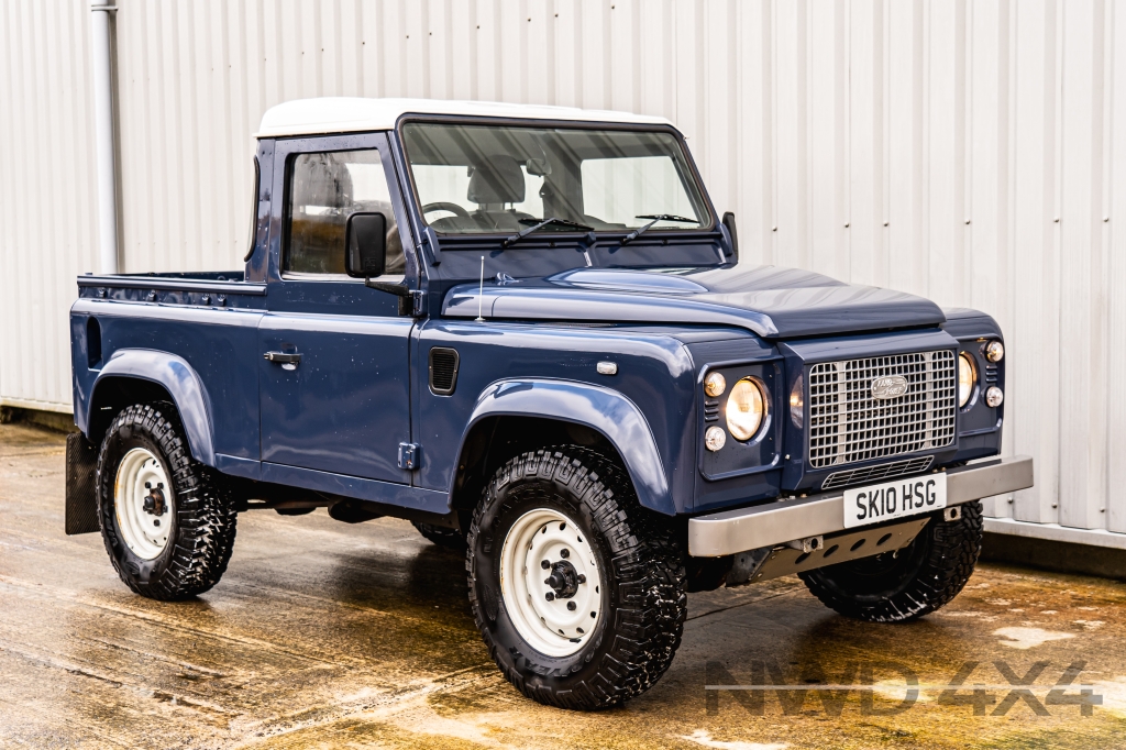 Used LAND ROVER DEFENDER 2.4 90 SWB 2DR Manual in Lancashire