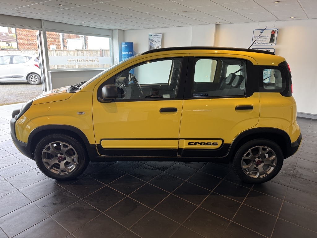 FIAT PANDA CITY CROSS 1.2 CITY CROSS 5DR Manual