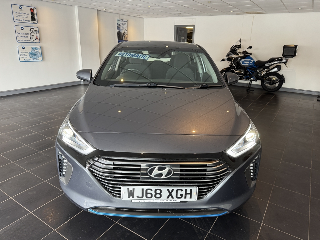 HYUNDAI IONIQ 1.6 PREMIUM SE 5DR SEMI AUTOMATIC