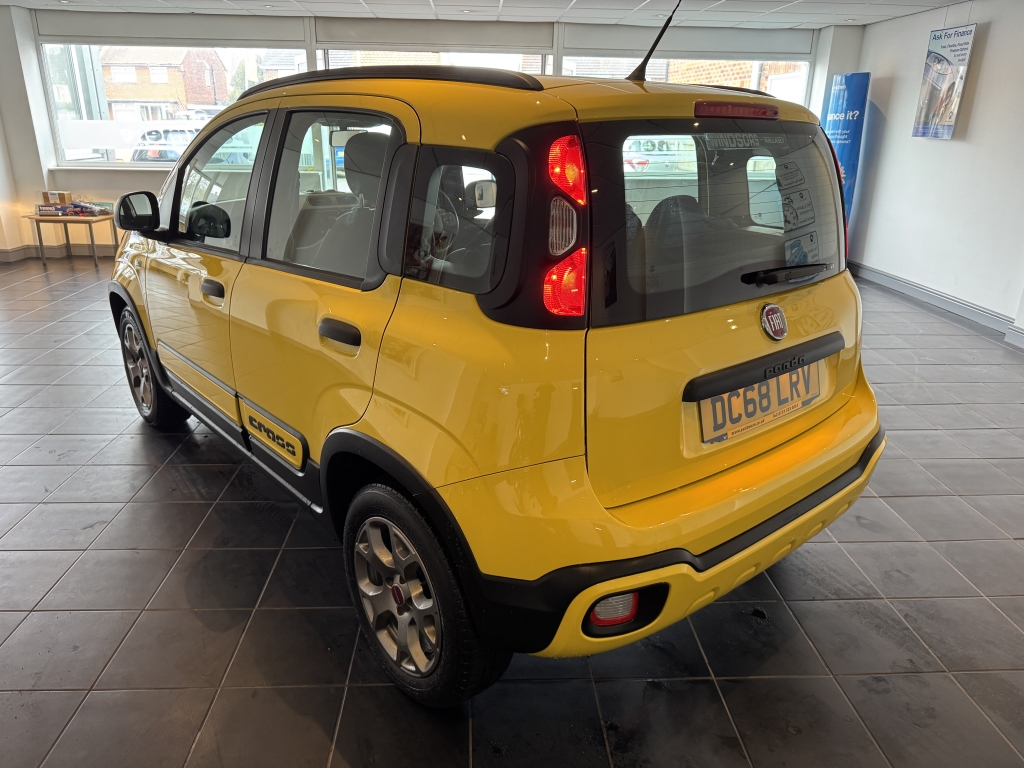 FIAT PANDA CITY CROSS 1.2 CITY CROSS 5DR Manual